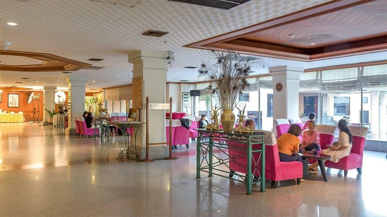 Ban Chiang Hotel Udon Thani Extérieur photo